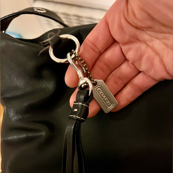 COACH - East West Legacy Handbag F066-1417 - Black Leather (EUC) - Picture 5 of 15